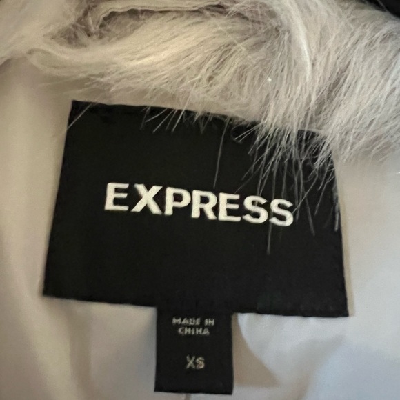 Faux Fur Jacket - Picture 3 of 7